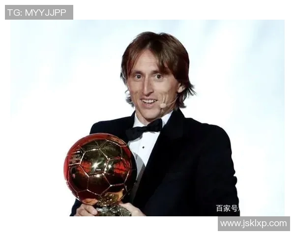 足球球星简写大揭秘：盘点那些你不曾注意到的名字背后故事